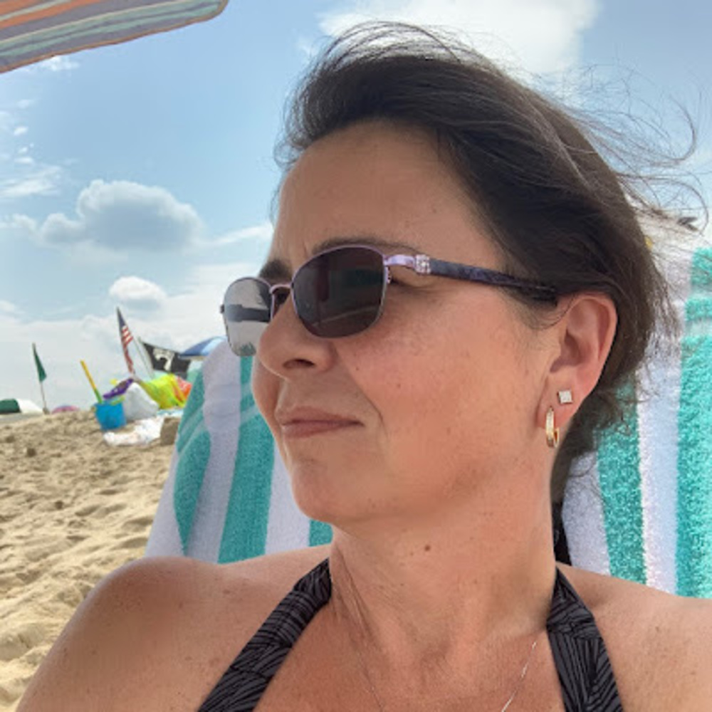 Meet your Posher, Gina